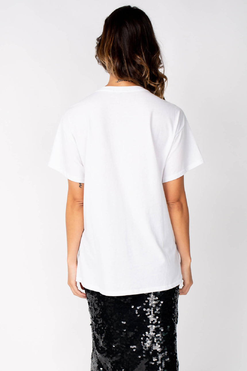 T-SHIRT BORDADA LISTRAS LOVE - BRANCO